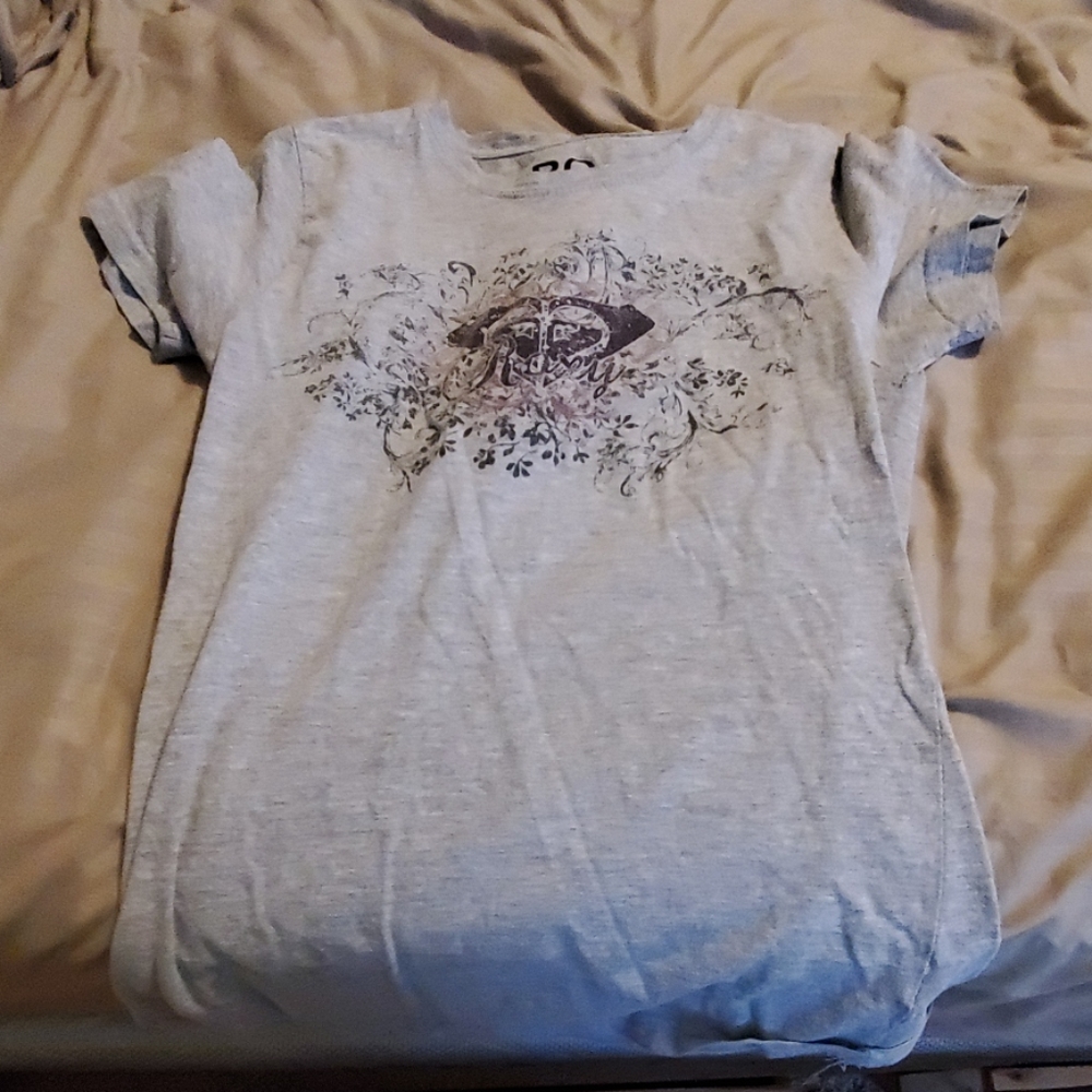 Grey t shirt with Roxy design